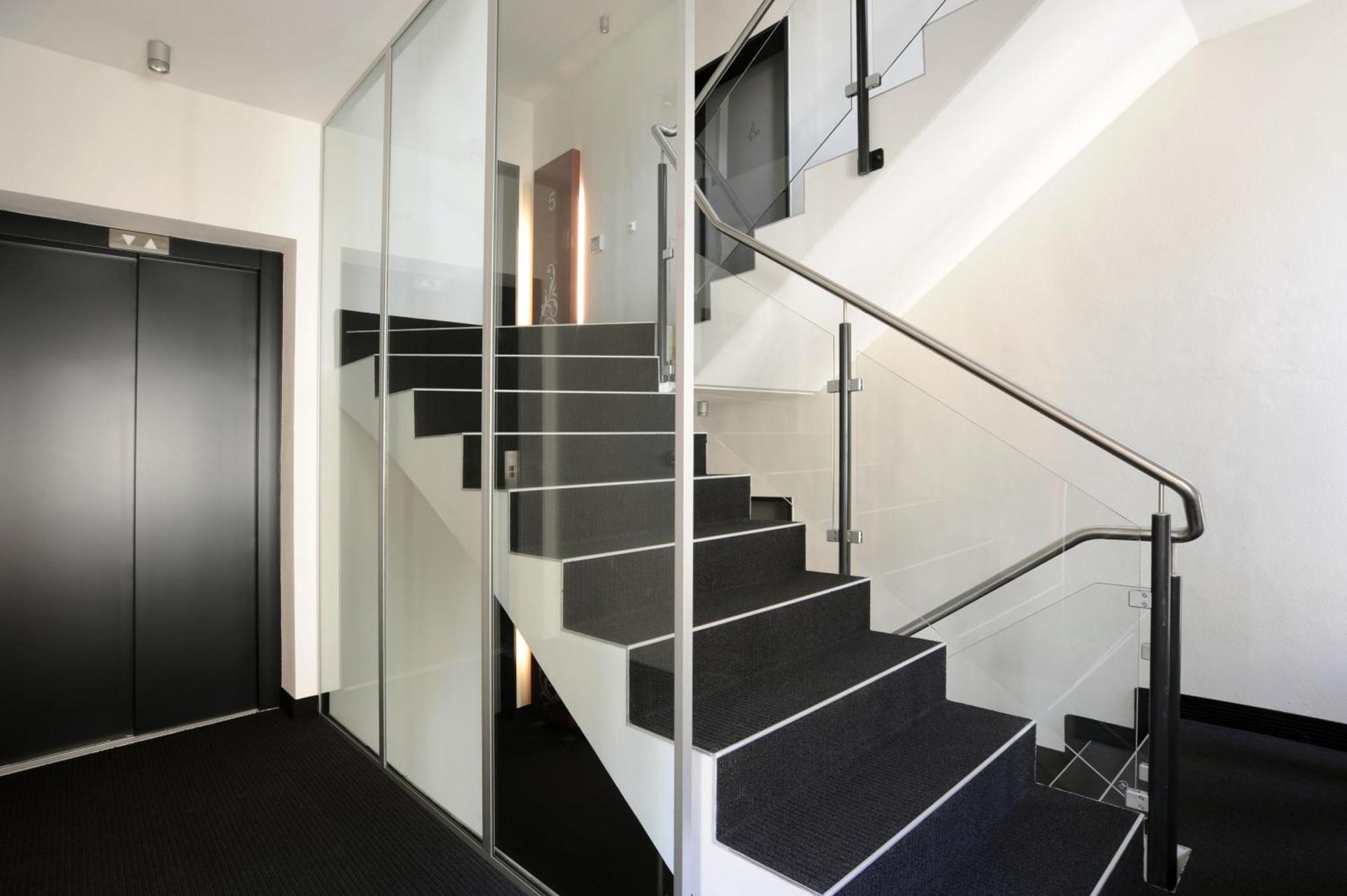 The Green Rostock Apartment Hotel ภายนอก รูปภาพ