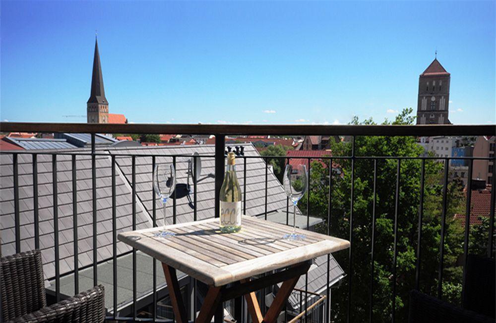 The Green Rostock Apartment Hotel ภายนอก รูปภาพ