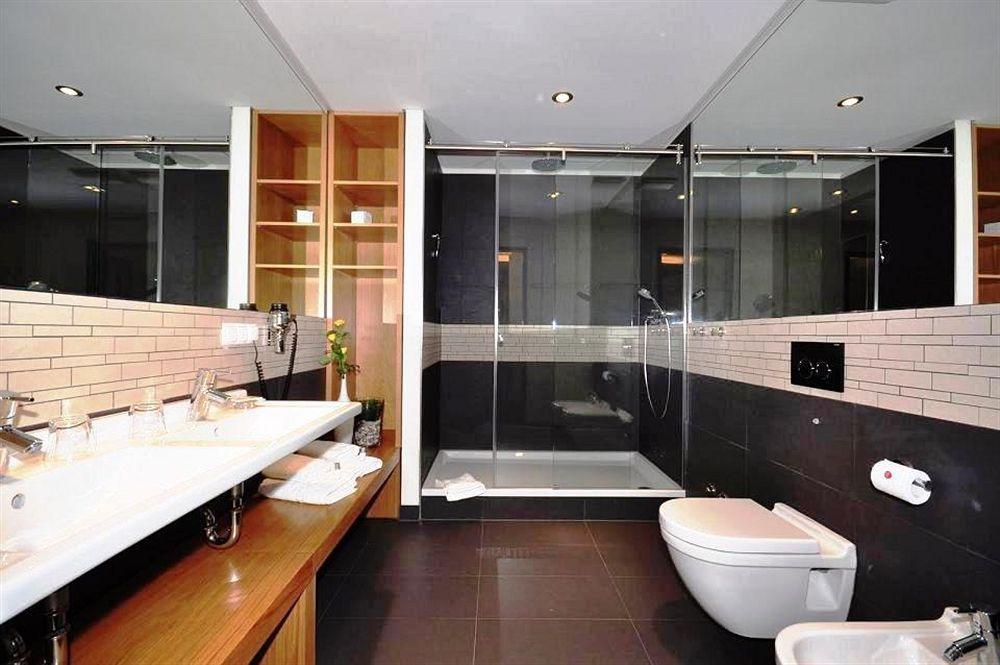 The Green Rostock Apartment Hotel ภายนอก รูปภาพ