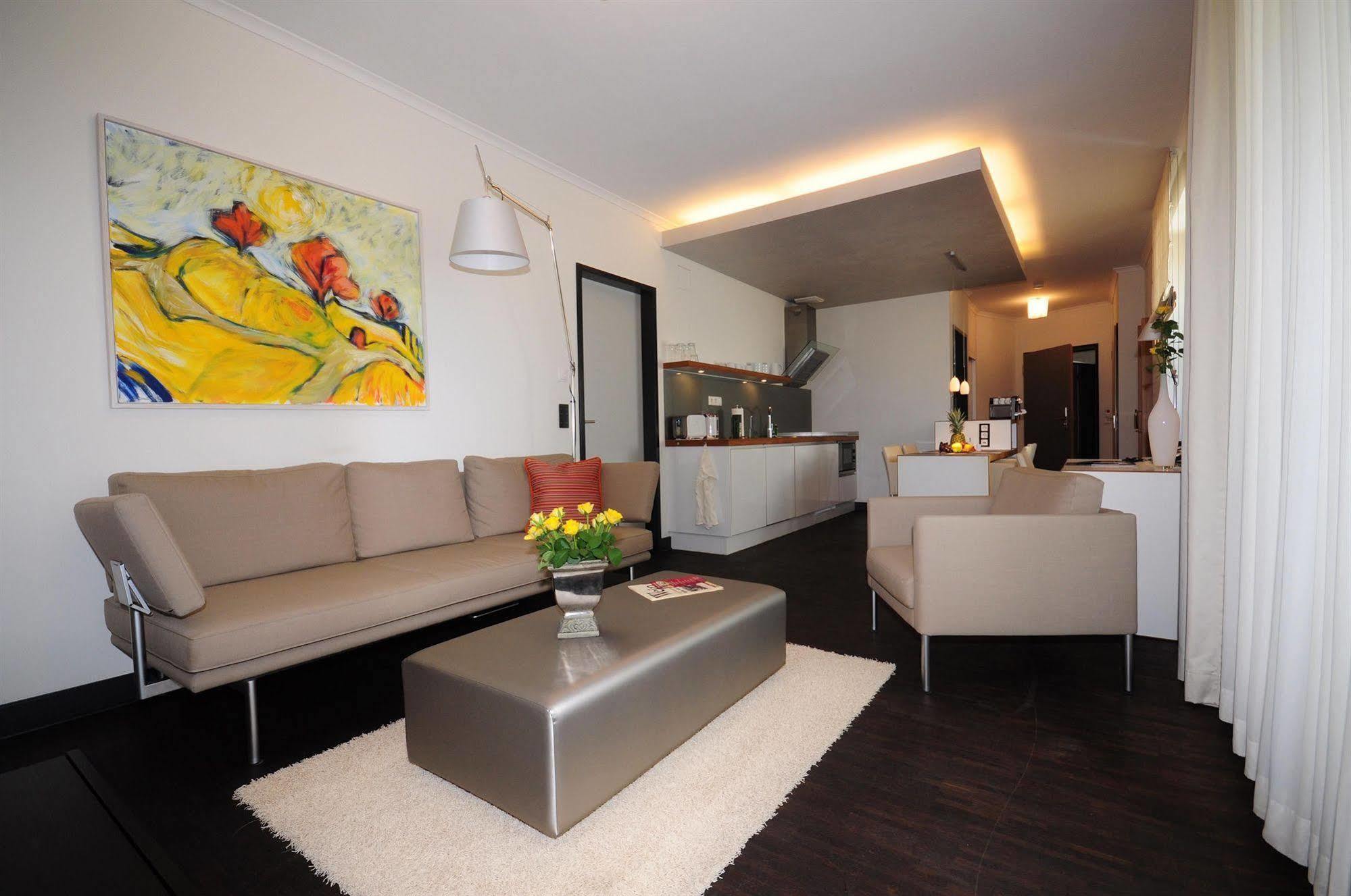 The Green Rostock Apartment Hotel ภายนอก รูปภาพ